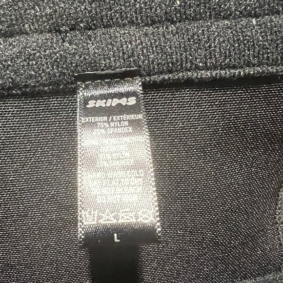 Skims Waist Trainer. Extra Strong Support💕 - Picture 8 of 8